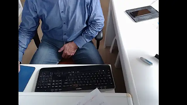 Snapshot of dutchpornking chatting on September 21, 2025, 8:16 am dutchpornking online show from September 21, 2025, 8:16 am