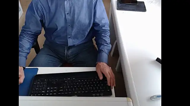 Snapshot of dutchpornking chatting on September 22, 2025, 7:10 am dutchpornking online show from September 22, 2025, 7:10 am