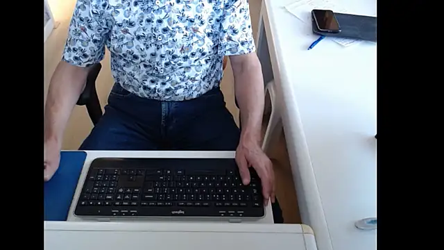 Snapshot of dutchpornking chatting on September 28, 2025, 7:25 am dutchpornking online show from September 28, 2025, 7:25 am