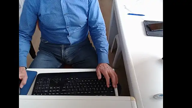 Snapshot of dutchpornking chatting on September 29, 2025, 7:46 am dutchpornking online show from September 29, 2025, 7:46 am