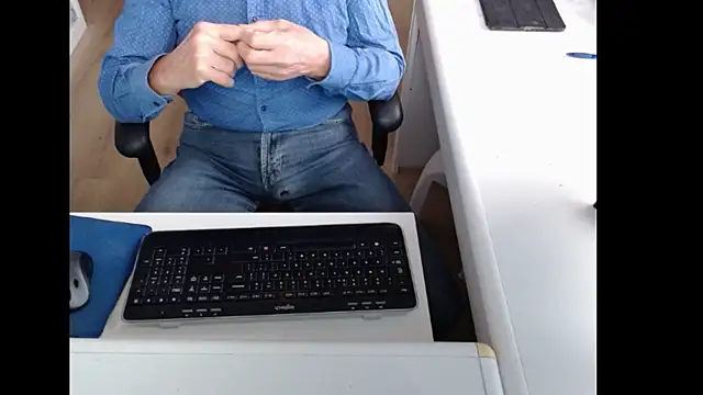 Snapshot of dutchpornking chatting on October 7, 2025, 7:27 am dutchpornking online show from October 7, 2025, 7:27 am