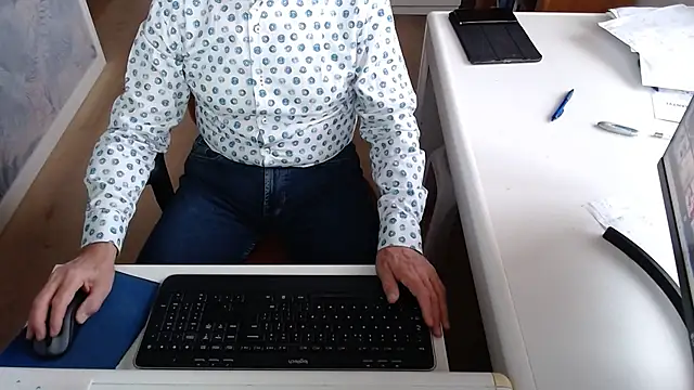 Snapshot of dutchpornking chatting on October 10, 2025, 6:45 am dutchpornking online show from October 10, 2025, 6:45 am