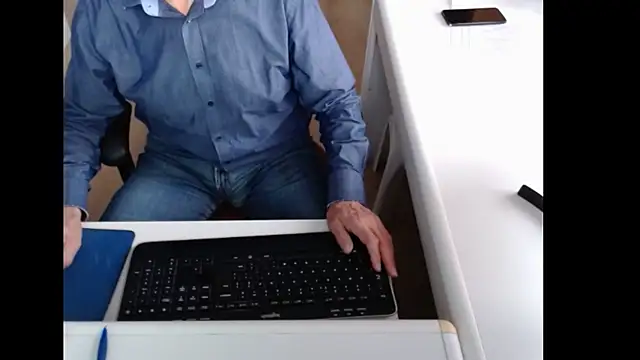 Snapshot of dutchpornking chatting on October 15, 2025, 7:19 am dutchpornking online show from October 15, 2025, 7:19 am