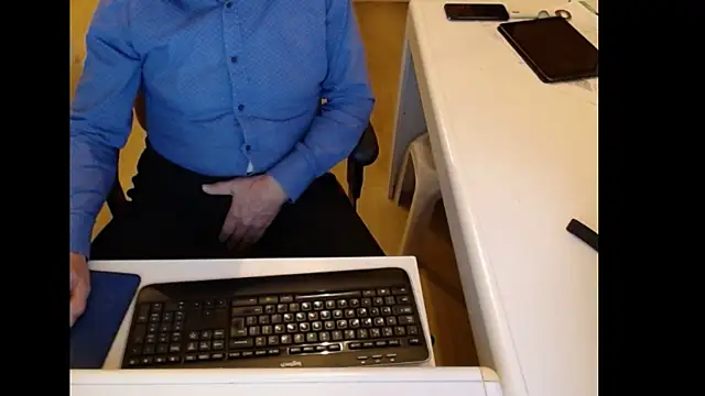 Snapshot of dutchpornking chatting on November 7, 2025, 8:42 pm dutchpornking online show from November 7, 2025, 8:42 pm