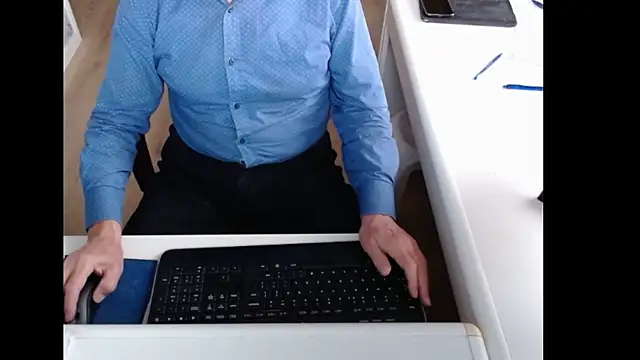 Snapshot of dutchpornking chatting on November 10, 2025, 7:40 am dutchpornking online show from November 10, 2025, 7:40 am