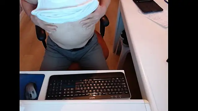 Snapshot of dutchpornking chatting on November 11, 2025, 8:03 am dutchpornking online show from November 11, 2025, 8:03 am