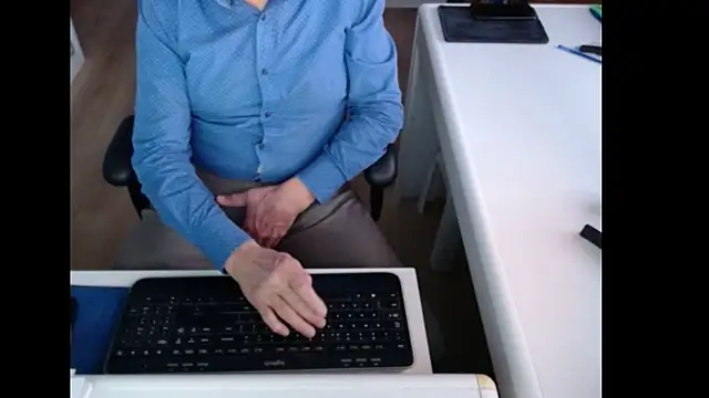 Snapshot of dutchpornking chatting on November 27, 2025, 7:54 am dutchpornking online show from November 27, 2025, 7:54 am