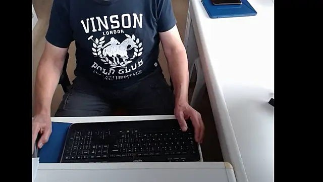 Snapshot of dutchpornking chatting on July 20, 2026, 7:00 am dutchpornking online show from July 20, 2026, 7:00 am
