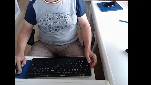 Snapshot of dutchpornking chatting on July 25, 2026, 6:00 am dutchpornking online show from July 25, 2026, 6:00 am