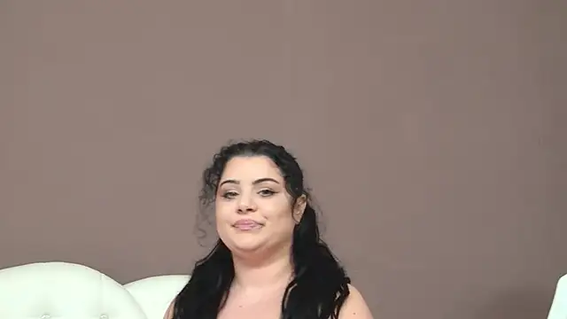 Snapshot of BustyMadison chatting on March 7, 2025, 12:12 pm BustyMadison online show from March 7, 2025, 12:12 pm