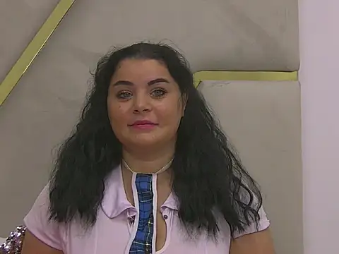 Snapshot of BustyMadison chatting on October 9, 2025, 6:11 am BustyMadison online show from October 9, 2025, 6:11 am