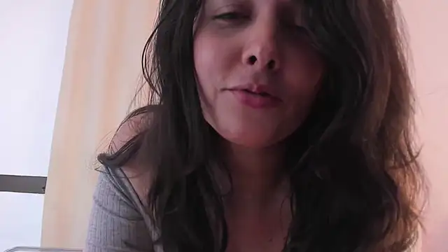 Snapshot of miss_alhy chatting on June 14, 2026, 3:58 pm miss alhy online show from June 14, 2026, 3:58 pm