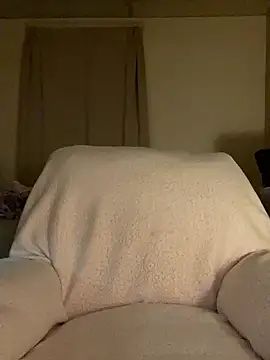 Snapshot of RileyDix chatting on January 9, 2026, 11:24 am RileyDix online show from January 9, 2026, 11:24 am