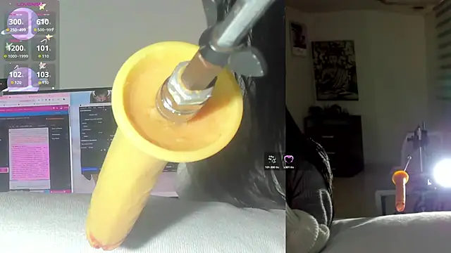 Snapshot of sofi_velez chatting on May 16, 2026, 5:01 pm sofi velez online show from May 16, 2026, 5:01 pm