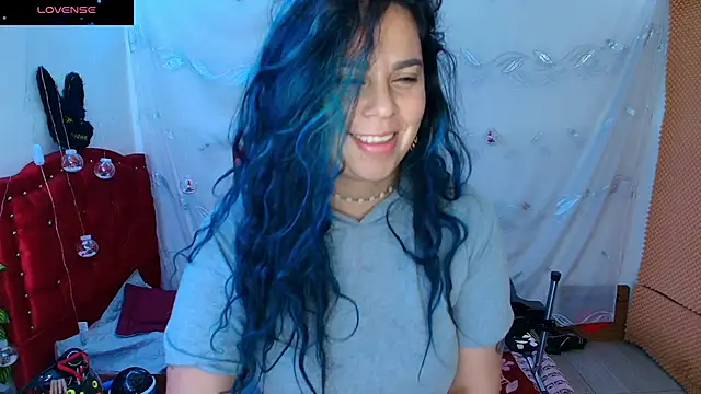 Snapshot of elektra_32 chatting on January 18, 2025, 4:37 am elektra 32 online show from January 18, 2025, 4:37 am