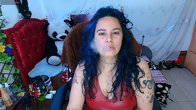 Snapshot of elektra_32 chatting on January 26, 2025, 6:38 am elektra 32 online show from January 26, 2025, 6:38 am