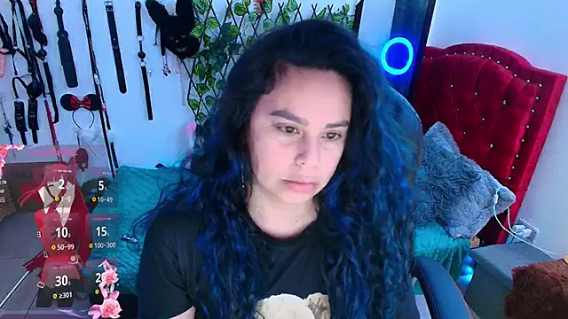 Snapshot of elektra_32 chatting on October 15, 2025, 4:12 am elektra 32 online show from October 15, 2025, 4:12 am