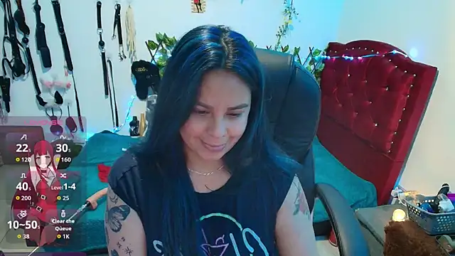 Snapshot of elektra_32 chatting on November 11, 2025, 9:09 am elektra 32 online show from November 11, 2025, 9:09 am