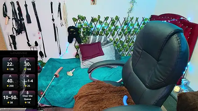 Snapshot of elektra_32 chatting on November 24, 2025, 1:44 pm elektra 32 online show from November 24, 2025, 1:44 pm