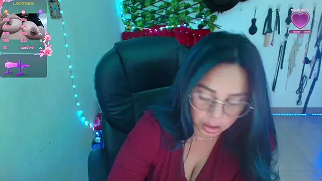 Snapshot of elektra_32 chatting on March 12, 2026, 5:13 am elektra 32 online show from March 12, 2026, 5:13 am