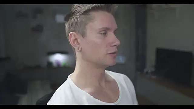 kevin-park online show from December 25, 2024, 10:28 am