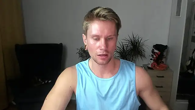 kevin-park online show from October 30, 2025, 3:35 pm