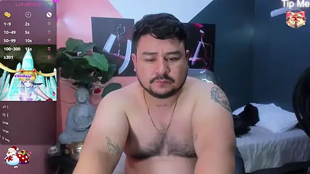 Snapshot of oso_dirty_ chatting on December 30, 2024, 5:44 pm oso dirty online show from December 30, 2024, 5:44 pm