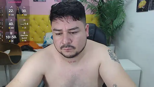 Snapshot of oso_dirty_ chatting on March 14, 2025, 5:24 pm oso dirty online show from March 14, 2025, 5:24 pm