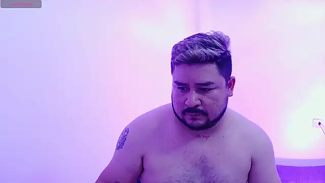 Snapshot of oso_dirty_ chatting on September 19, 2025, 6:08 pm oso dirty online show from September 19, 2025, 6:08 pm