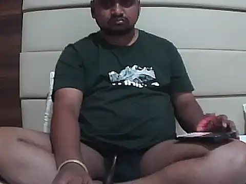 Snapshot of padikvinny chatting on May 13, 2026, 6:16 pm padikvinny online show from May 13, 2026, 6:16 pm
