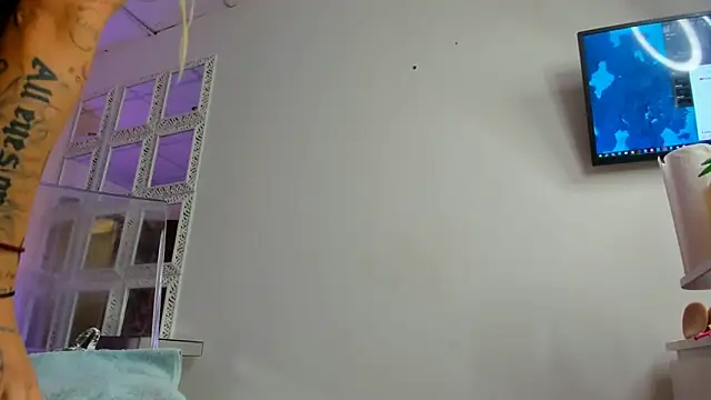 LisaAkira online show from January 15, 2025, 5:58 pm