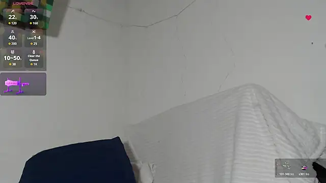 Snapshot of BiirdyDavis chatting on May 14, 2026, 12:56 pm BiirdyDavis online show from May 14, 2026, 12:56 pm