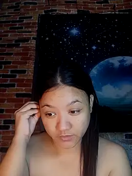 Urchanel online show from April 28, 2026, 11:10 pm