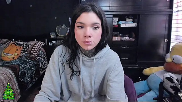 Snapshot of Lilmarieee chatting on December 27, 2024, 1:39 pm Lilmarieee online show from December 27, 2024, 1:39 pm