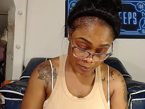 Snapshot of alexiaao9 chatting on May 10, 2026, 6:24 pm alexiaao9 online show from May 10, 2026, 6:24 pm