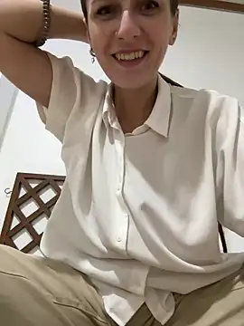 Snapshot of BritneyHall chatting on December 29, 2024, 12:55 pm BritneyHall online show from December 29, 2024, 12:55 pm