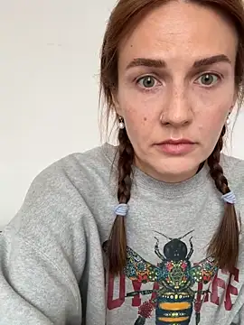 Snapshot of BritneyHall chatting on October 16, 2025, 7:20 am BritneyHall online show from October 16, 2025, 7:20 am