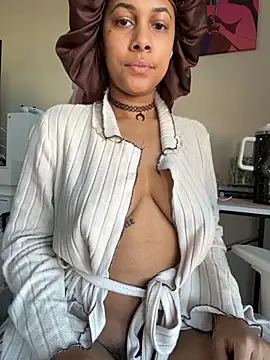 Snapshot of goddessxdreaxo chatting on September 9, 2025, 12:37 pm goddessxdreaxo online show from September 9, 2025, 12:37 pm