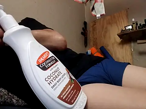 Snapshot of sausylolly chatting on November 26, 2025, 11:00 am sausylolly online show from November 26, 2025, 11:00 am