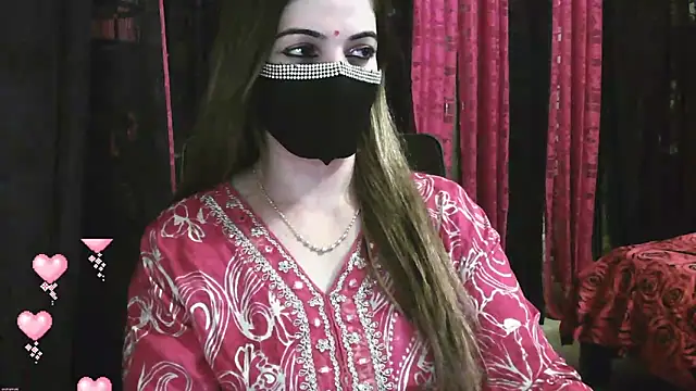 Cute Sonii online show from March 13, 2025, 5:07 pm