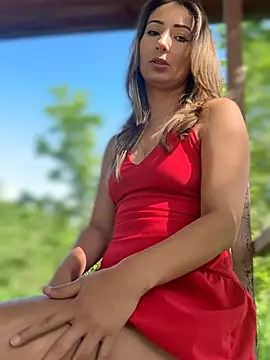 Snapshot of YOUR-KARINA chatting on May 7, 2026, 3:34 am YOUR-KARINA online show from May 7, 2026, 3:34 am