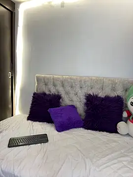 Snapshot of mariam_hill chatting on February 15, 2025, 6:55 pm mariam hill online show from February 15, 2025, 6:55 pm