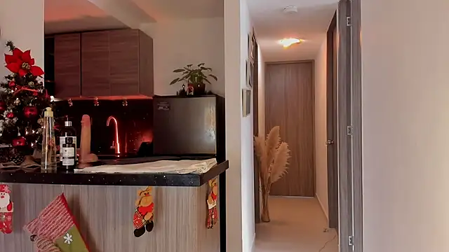 Snapshot of mariam_hill chatting on November 29, 2025, 7:17 pm mariam hill online show from November 29, 2025, 7:17 pm