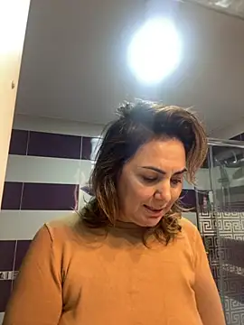 Snapshot of Emma_roqueen chatting on November 22, 2025, 9:25 pm Emma roqueen online show from November 22, 2025, 9:25 pm