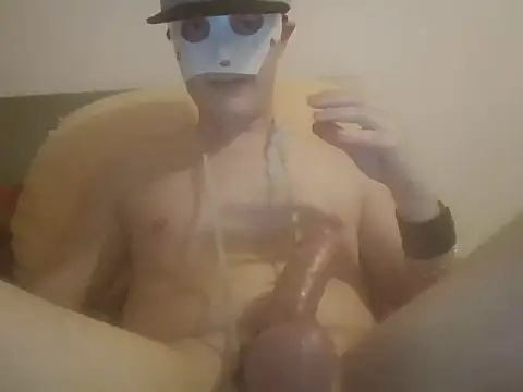 Snapshot of iluvhottenns chatting on December 19, 2024, 6:34 pm iluvhottenns online show from December 19, 2024, 6:34 pm