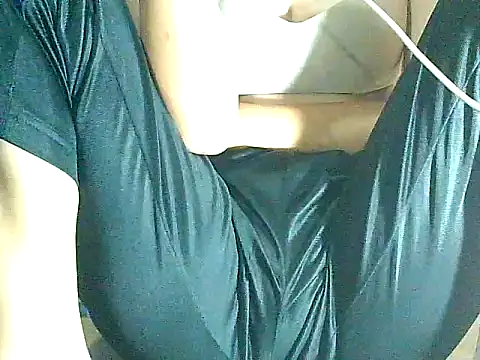 PinaySkinnyGirl online show from November 19, 2025, 8:42 pm