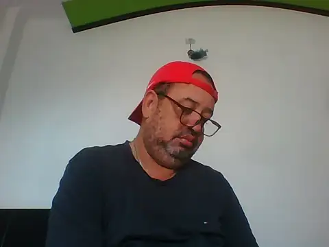 djtomxxx2777 online show from January 30, 2025, 3:40 pm