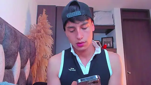 Snapshot of I_Gabriel chatting on January 4, 2025, 10:45 pm I Gabriel online show from January 4, 2025, 10:45 pm