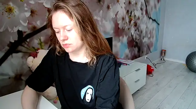 ConnieDaw online show from January 30, 2025, 5:19 am