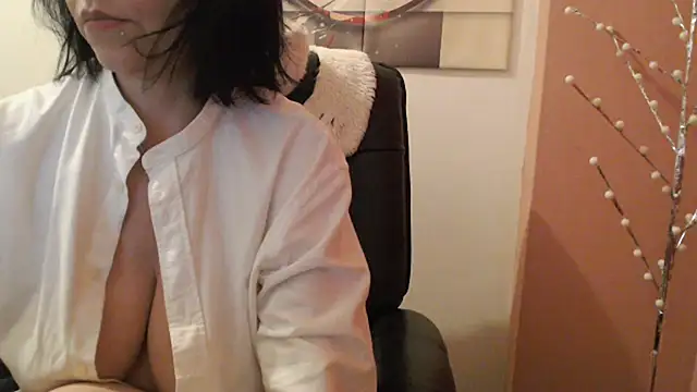 algodonyfresa online show from February 9, 2025, 9:37 am